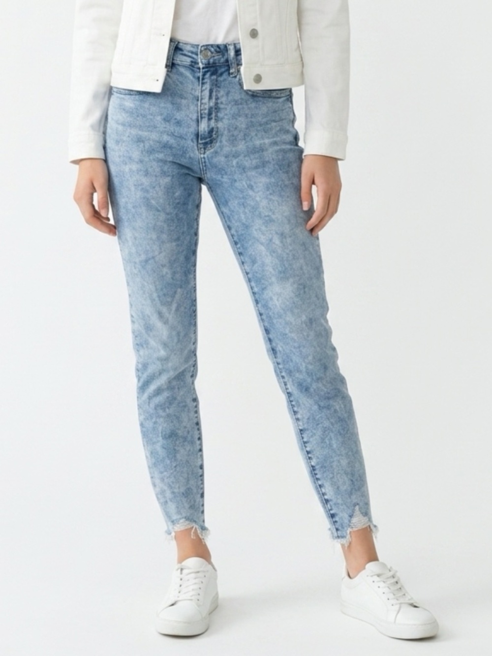 American Eagle Highest Rise Jegging Crop Jeans Size 6 Next Level Stretch Raw Hem